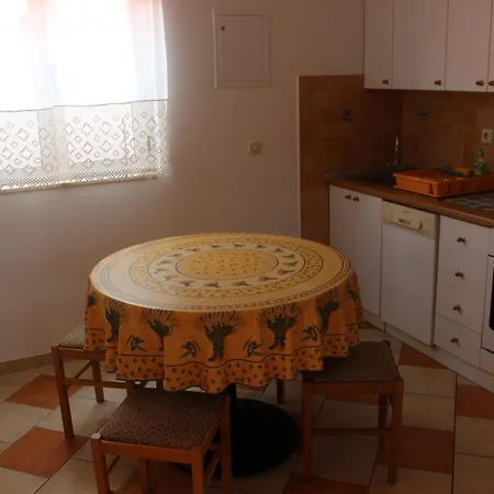 Apartment Pansion Franka Brist