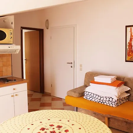 Apartment Pansion Franka