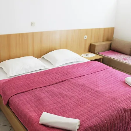 Apartment Pansion Franka Brist