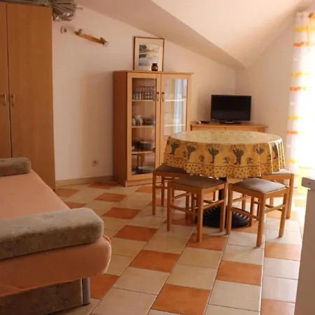 Apartment Pansion Franka Brist