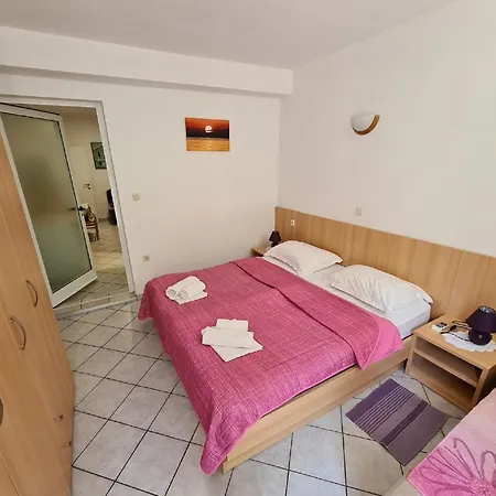 Pansion Franka Apartment