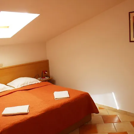 Apartment Pansion Franka Brist